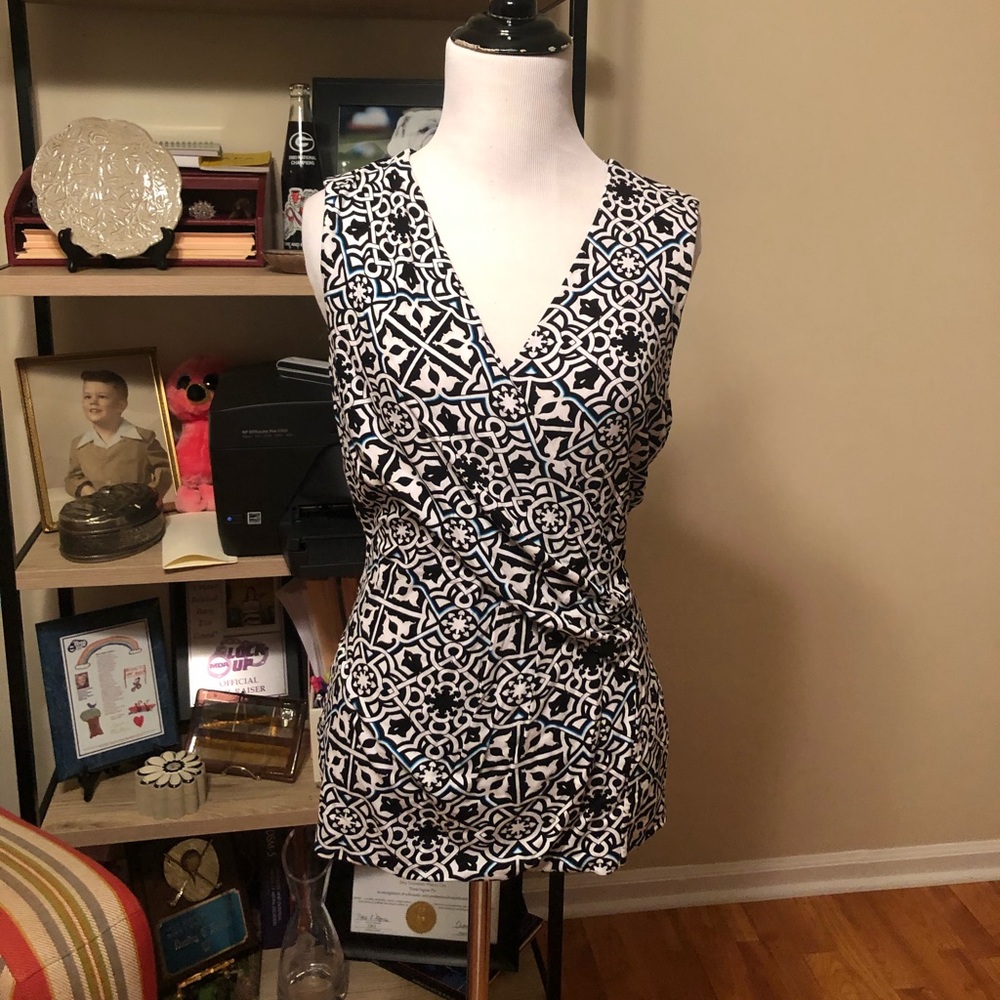 WHBM Top